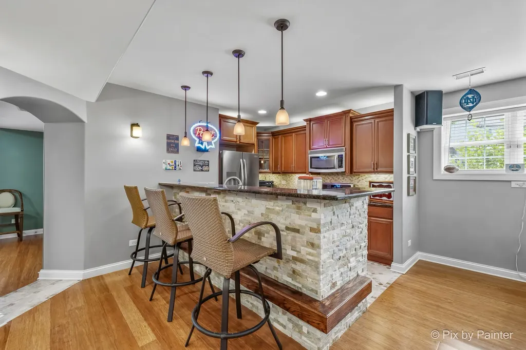 5226 Greenshire Circle Lake In The Hills IL 60156