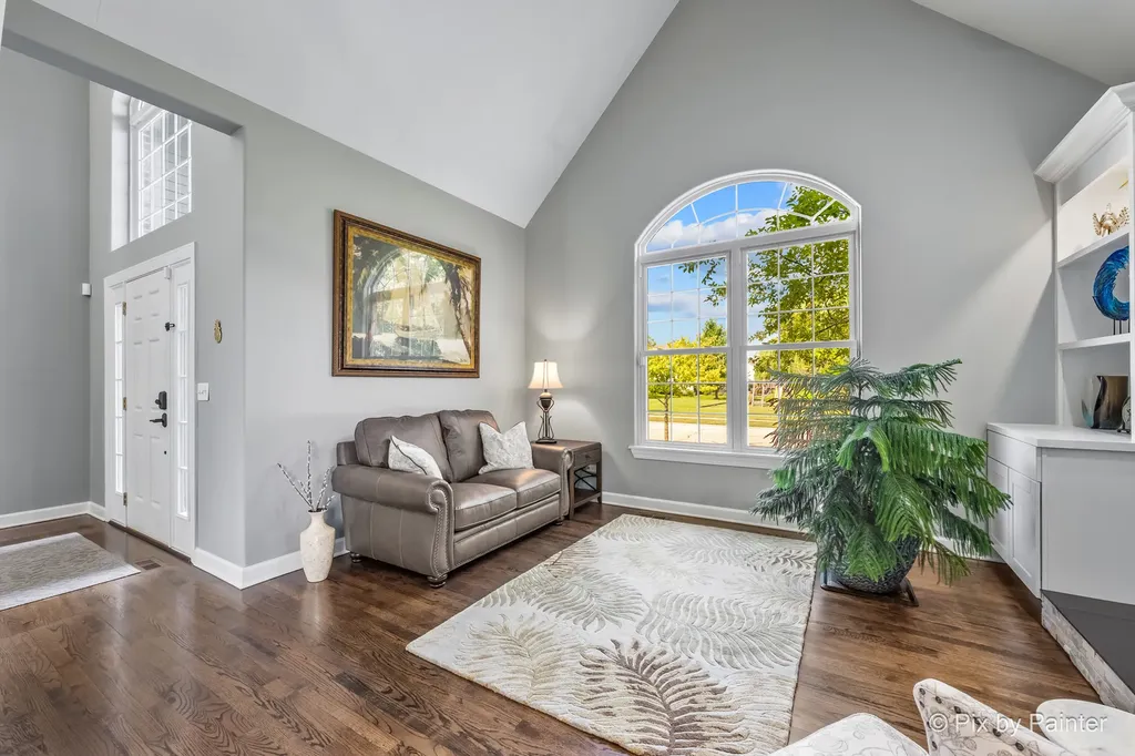 5226 Greenshire Circle Lake In The Hills IL 60156