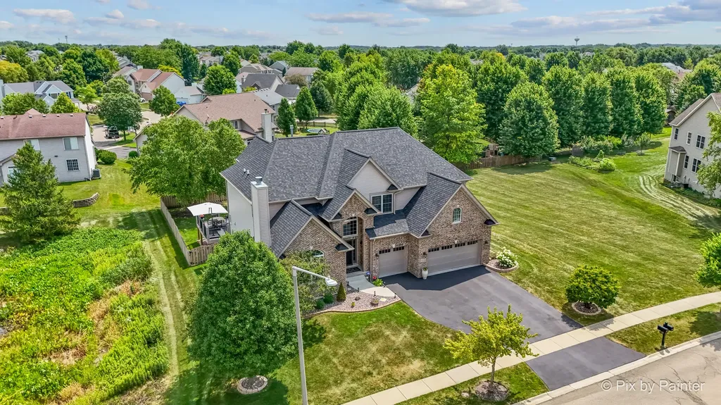 5226 Greenshire Circle Lake In The Hills IL 60156