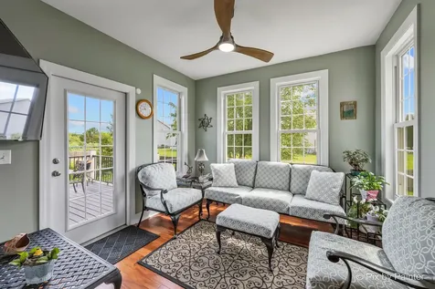 5226 Greenshire Circle Lake In The Hills IL 60156