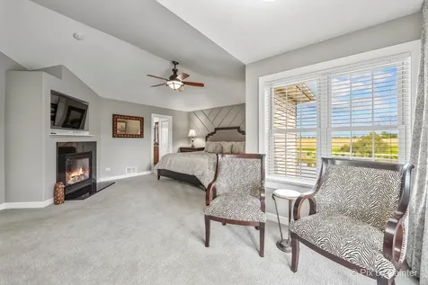 5226 Greenshire Circle Lake In The Hills IL 60156