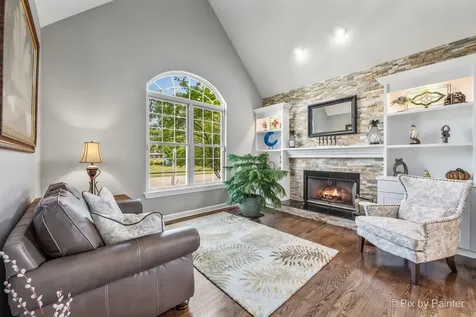 5226 Greenshire Circle Lake In The Hills IL 60156