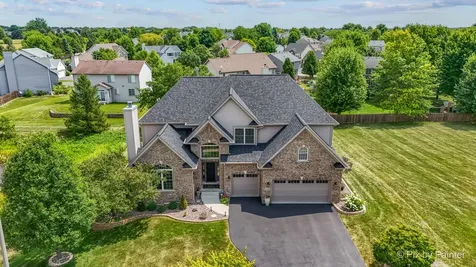 5226 Greenshire Circle Lake In The Hills IL 60156