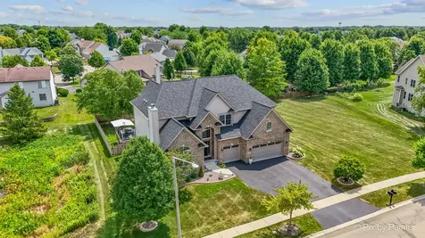 5226 Greenshire Circle Lake In The Hills IL 60156