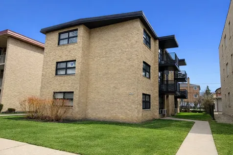 2431 North 76th Court Elmwood Park IL 60707