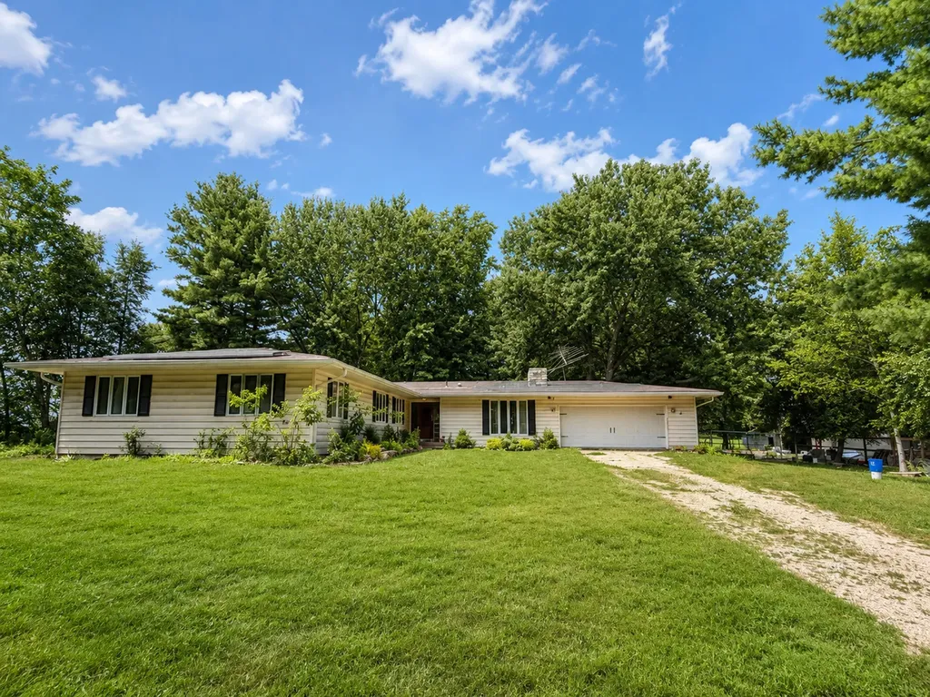 7711 Marjorie Drive Marengo IL 60152