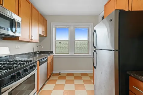 316 Sherman Avenue Evanston IL 60202