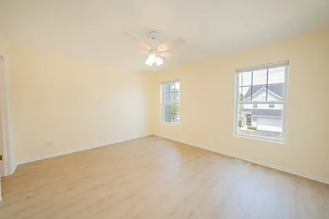 1335 Harvest Drive Crest Hill IL 60403