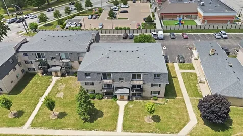 1311 North Baldwin Court Palatine IL 60074