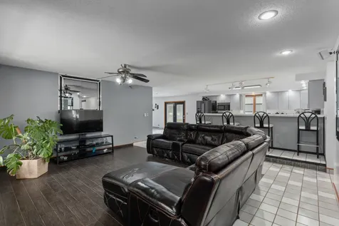 14480 North 1025th Street Effingham IL 62401