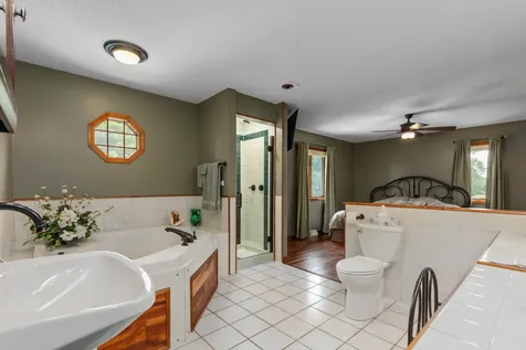 14480 North 1025th Street Effingham IL 62401