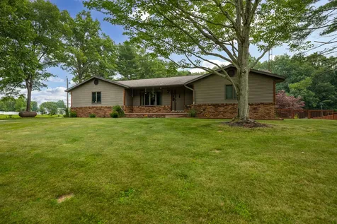 14480 North 1025th Street Effingham IL 62401