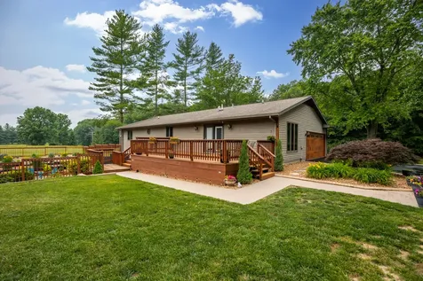 14480 North 1025th Street Effingham IL 62401