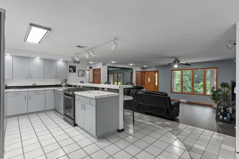 14480 North 1025th Street Effingham IL 62401