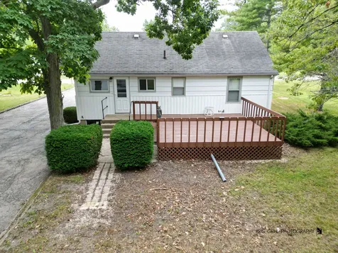 3152 27TH Street Zion IL 60099