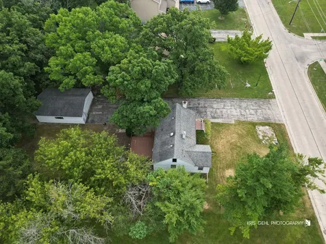 3152 27TH Street Zion IL 60099