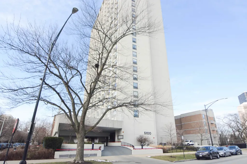 5100 North Marine Drive Chicago IL 60640