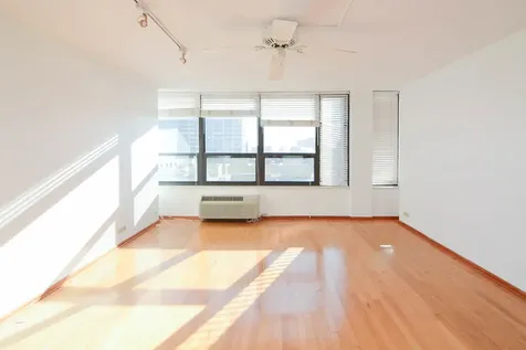 5100 North Marine Drive Chicago IL 60640