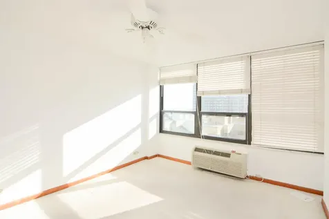 5100 North Marine Drive Chicago IL 60640