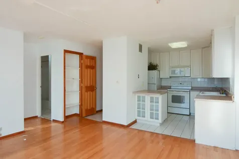 5100 North Marine Drive Chicago IL 60640