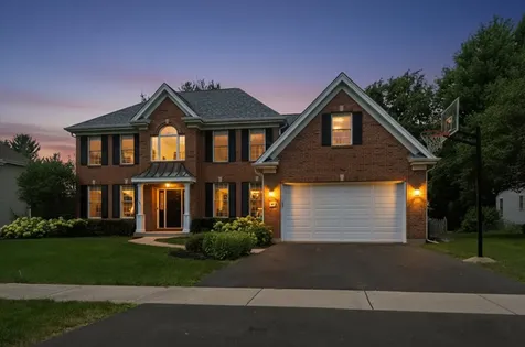 9 North Daniels Drive Batavia IL 60510