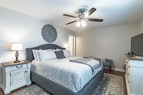 6 South Deerpath Drive Vernon Hills IL 60061