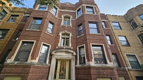 709 West Cornelia Avenue Chicago IL 60657