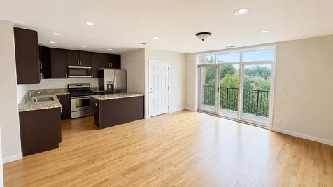 3342 West 19th Street Chicago IL 60623