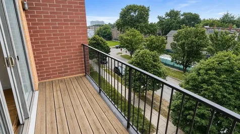 3342 West 19th Street Chicago IL 60623