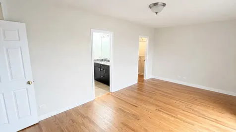 3342 West 19th Street Chicago IL 60623