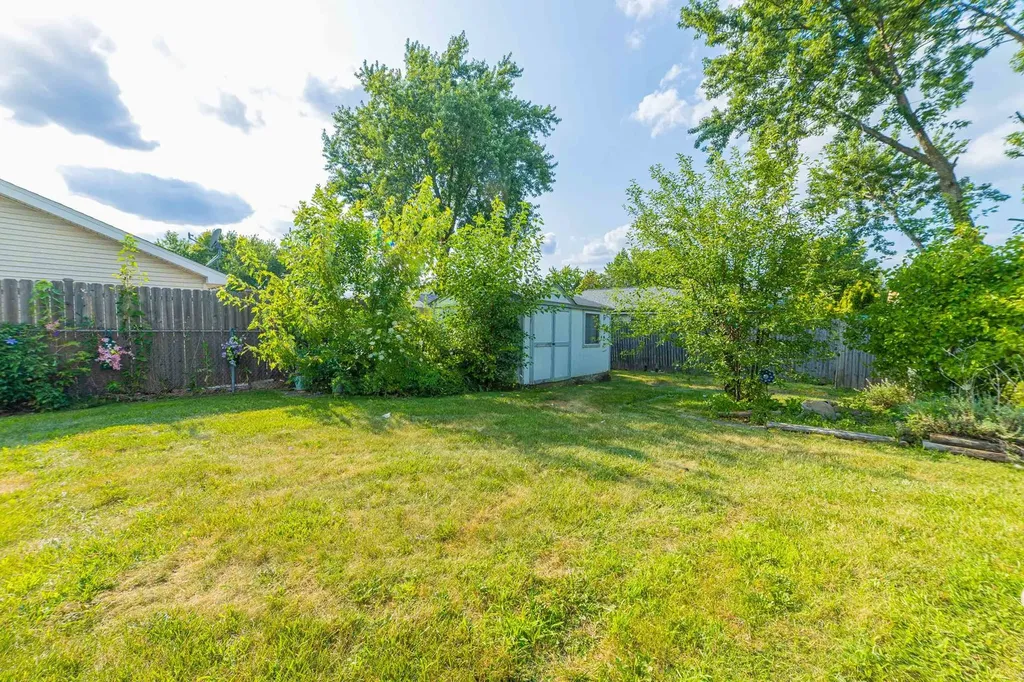 640 Rockhurst Road Bolingbrook IL 60440