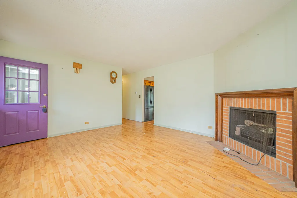 640 Rockhurst Road Bolingbrook IL 60440