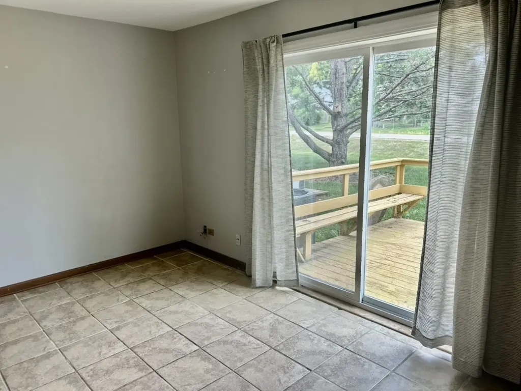 2732 Wilshire Court Aurora IL 60502