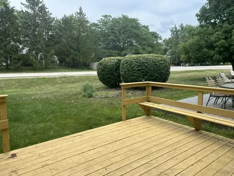 2732 Wilshire Court Aurora IL 60502