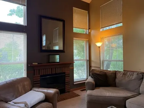 14 Dellwood Court Algonquin IL 60102