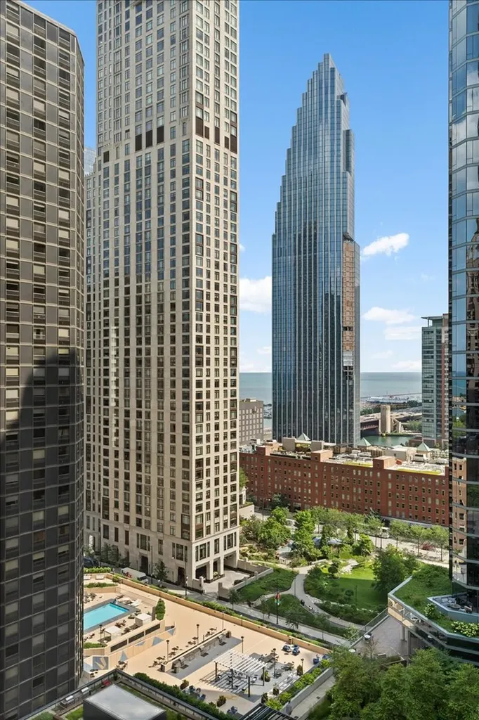 400 East Ohio Street Chicago IL 60611