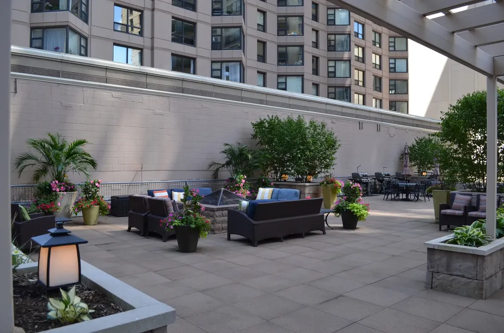 400 East Ohio Street Chicago IL 60611