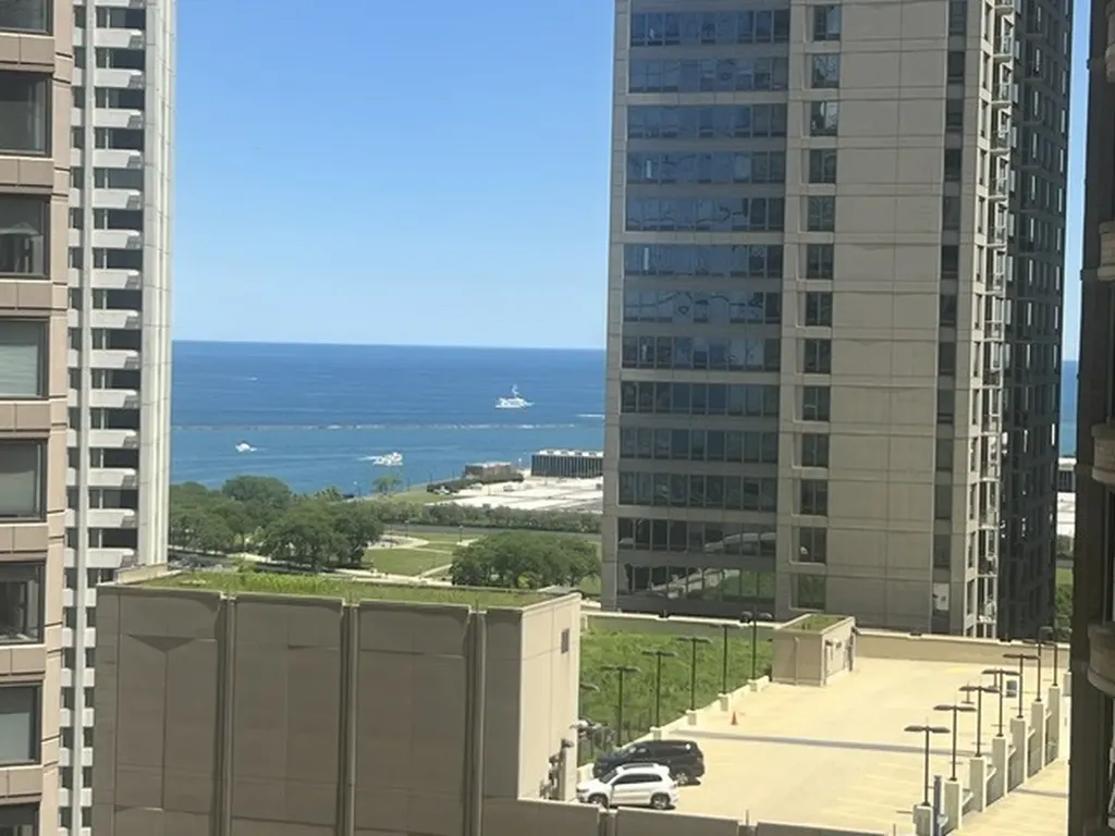 400 East Ohio Street Chicago IL 60611
