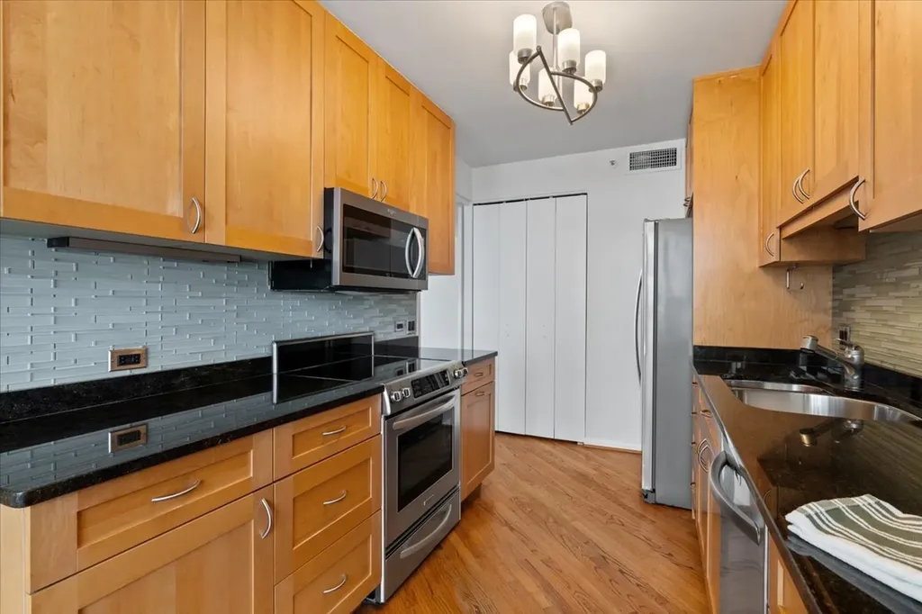 400 East Ohio Street Chicago IL 60611