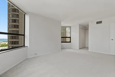 400 East Ohio Street Chicago IL 60611