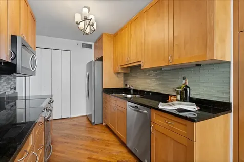 400 East Ohio Street Chicago IL 60611