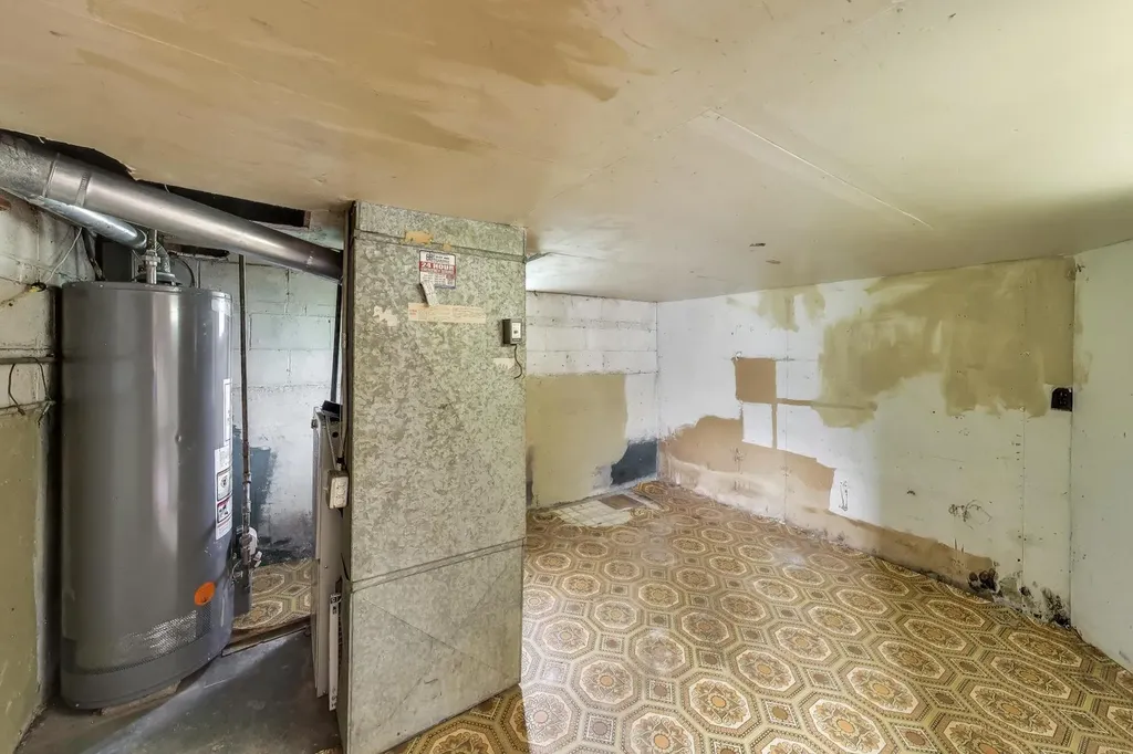 6506 South Laflin Street Chicago IL 60636