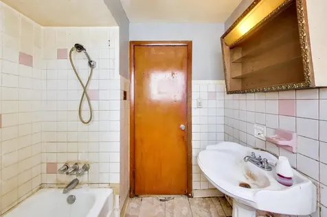 6506 South Laflin Street Chicago IL 60636