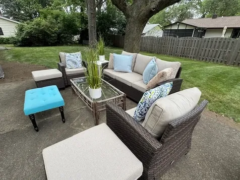 828 North Glenn Drive Palatine IL 60074