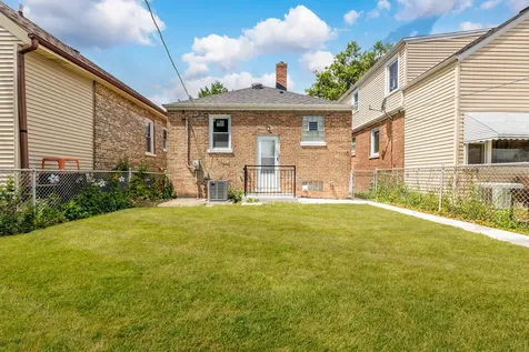 3523 South 53rd Avenue Cicero IL 60804