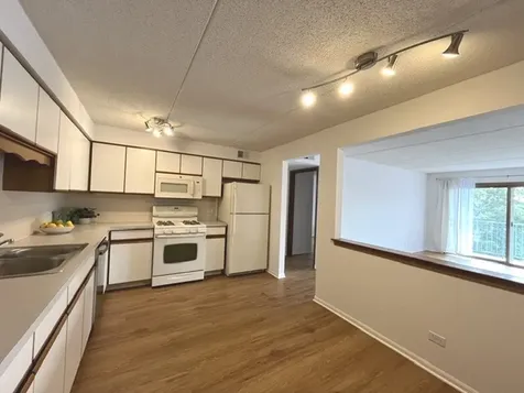 6540 West Irving Park Road Chicago IL 60634