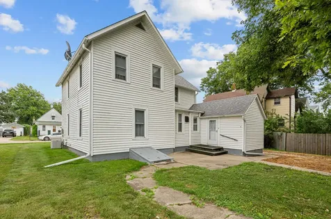 819 North Elm Street Kewanee IL 61443