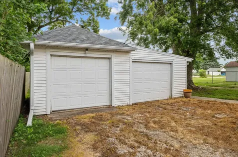 819 North Elm Street Kewanee IL 61443