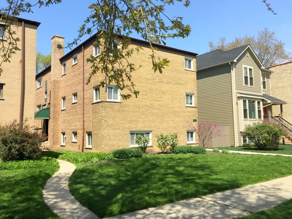 741 Mulford Street Evanston IL 60202