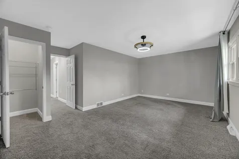 17742 Larkspur Lane Homewood IL 60430
